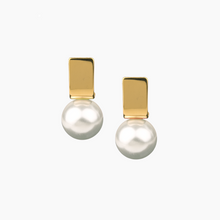 Load image into Gallery viewer, Modern Large White Pearl Earrings