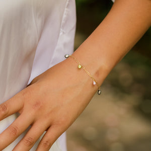 Aruba Keshi Pearl Charm Bracelet