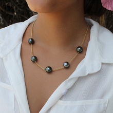 Load image into Gallery viewer, Melinda Tahitian Pearl Station Necklace