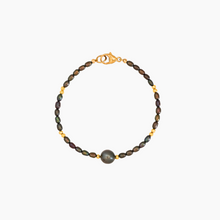 画像をギャラリービューアに読み込む, Mystic Peacock Keshi Pearl Bracelet