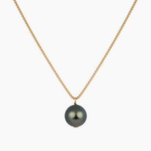 Load image into Gallery viewer, Noemi Pearl Necklace