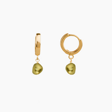 Load image into Gallery viewer, Pistachio Keshi Pearl Huggies