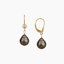 Load image into Gallery viewer, Lohe Tahitian Pearl Earring