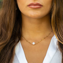 Load image into Gallery viewer, White Pearl Paperclip Choker