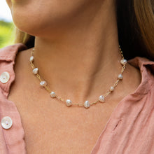 Load image into Gallery viewer, White Keshi Pearl Paperclip Choker