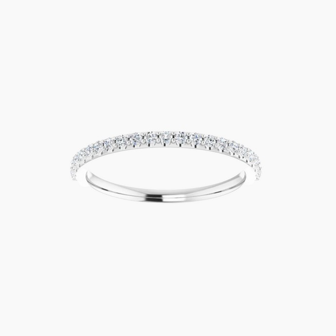 Luxe Womens Diamond Wedding Ring Platinum