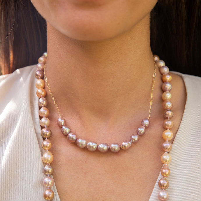 Cassie Pink Metallic Pearl Necklace