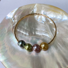 Load image into Gallery viewer, Rainbow Quad Pearl Bangle