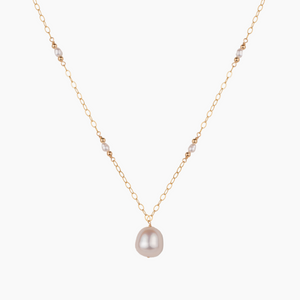 Beau White Pearl Necklace