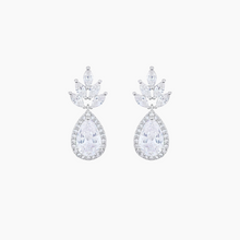 Load image into Gallery viewer, Pineapple Princess Bridal Drop Earrings