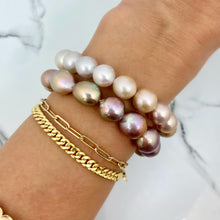 Load image into Gallery viewer, Ombré Pink Pearl Coil Bracelet