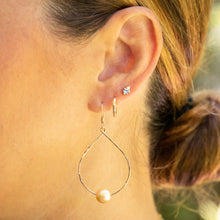 Load image into Gallery viewer, Mini Golden Pearl Teardrop Earrings