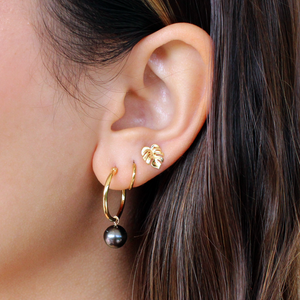 Tiny Monstera Stud Earring 14kt Gold